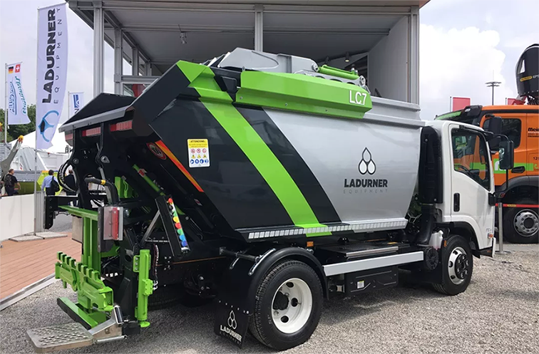 Z6.COM-尊龙集团中联环境装备出口意大利，进军海外环卫市场